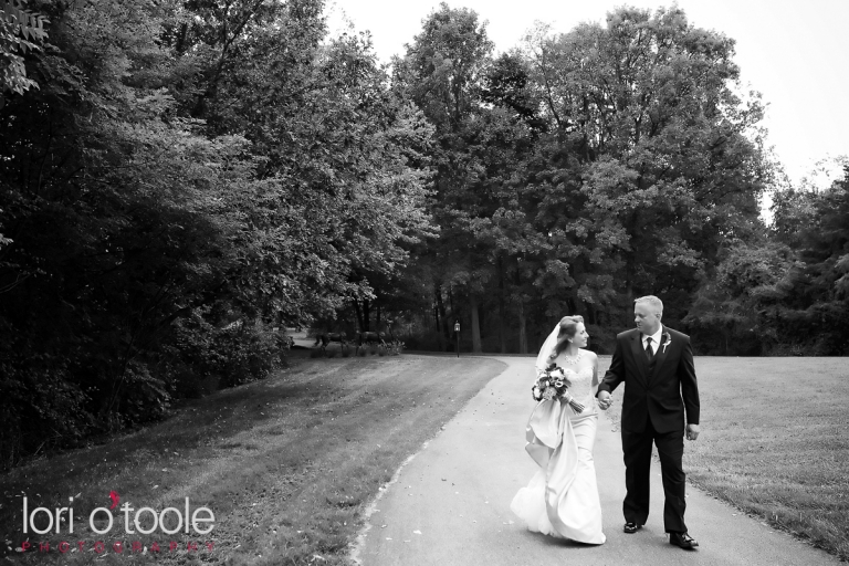 Hudson Valley farm wedding; Lori OToole photography
