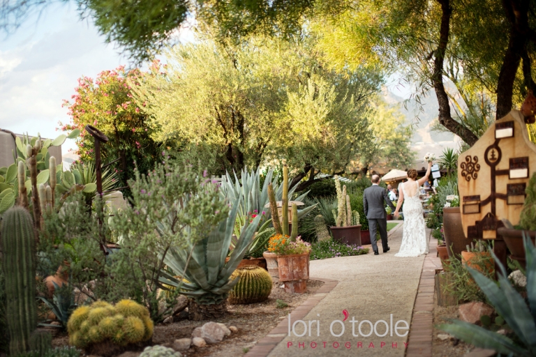 Laura and Colin; Wedding at Hacienda Del Sol Tucson; Tucson wedding photographer Lori OToole