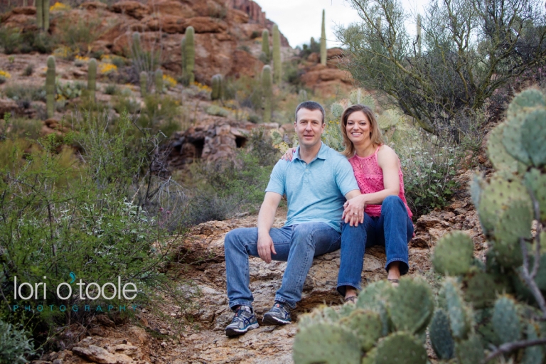 Tucson engagement photos; desert engagement photos; Lori OToole Photography