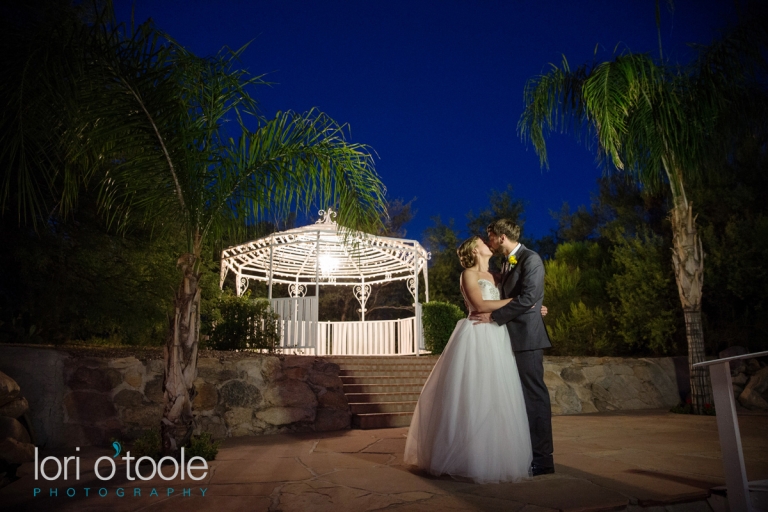 Wedding at Reflections at the Buttes; Tucson Arizona wedding; Lori OToole Photography