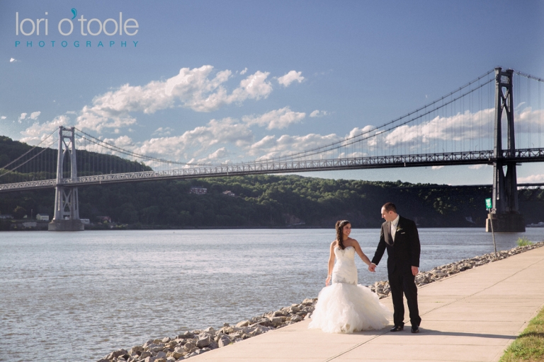 Poughkeepsie Grandview wedding; Hudson River wedding: photos; Lori OToole Photography