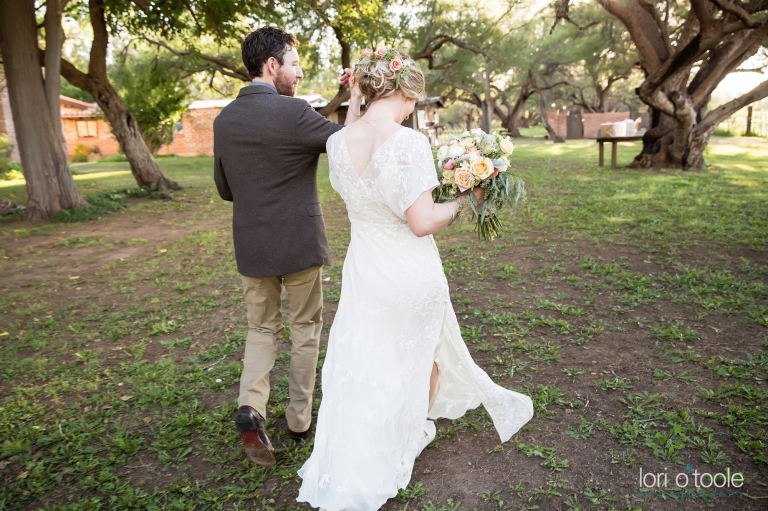 wedding at Agua Linda Farm; Lori OToole Photography; Arizona farm weddings