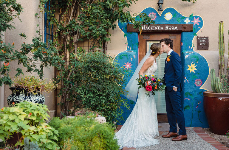 Tucson wedding; Colorful wedding at Hacienda Del Sol; Lori OToole Photography